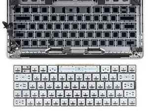 Desmontaje del teclado de MacBook Pro 13" Touch Bar 2018