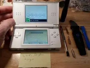 Desmontaje del Nintendo DS Lite