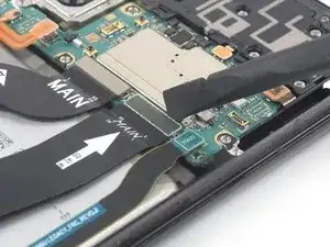 Cómo remover los cables de interconexión del Samsung Galaxy S21 Plus