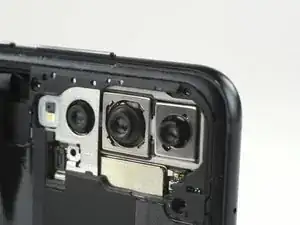 El P20 Pro puede no tener una <a href="../../home/external_content?url=/Gu%25C3%25ADa/Desmontaje%252BSamsung%252BGalaxy%252BS9%252B/104308%2523s195673">lente elegante de doble apertura</a>, pero puede enfocar con láser. Y enfoque profundo. Y enfoque de fase. Y el enfoque de contraste. Básicamente, <a href="../../home/external_content?url=https%3A//consumer.huawei.com/en/phones/p20-pro/specs/" rel="nofollow noopener noreferrer">hace un montón de enfoque rápido.</a>