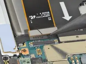 Desconexión de la cable de la pantalla