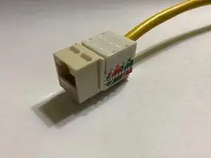 Sustitución del Conector RJ-45 Keystone Cat5e