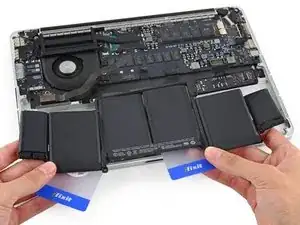 Reemplazo de la batería de MacBook Pro 13" con Pantalla de Retina Mediados de 2014