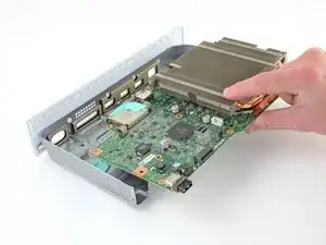 Remover la tarjeta madre de un Xbox Series S