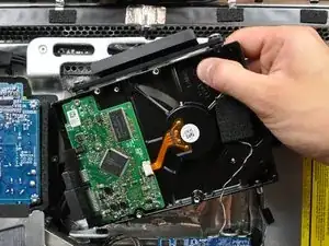 Reemplazo del disco duro del iMac Intel 20" EMC 2133 y 2210