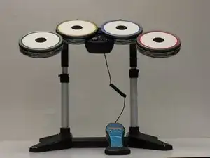 Reparación de The Beatles Rock Band Drum Set