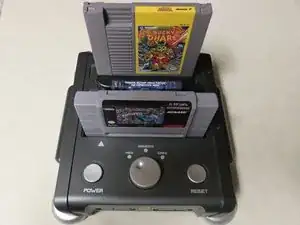 Reparación de Hyperkin Retron 3