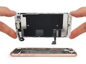 Cómo cambiar la pantalla de un iPhone 8