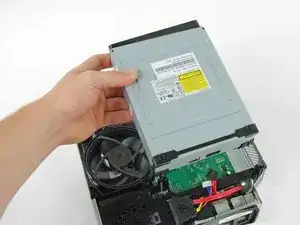 Cómo reparar una bandeja de DVD atascada de Xbox 360 S
