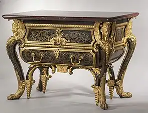 Cómoda de André Charles Boulle para el Grand Trianon (1710)