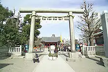 Jinja (santuario), caracterizado por la presencia de un torii.