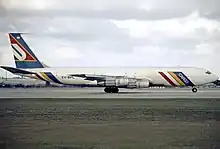 Boeing 707 (CX-BPL) de Aero Uruguay/Aerolíneas Uruguayas en el Aeropuerto Internacional de Miami (1993)