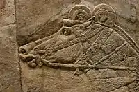 Los caballos del carro de guerra real.