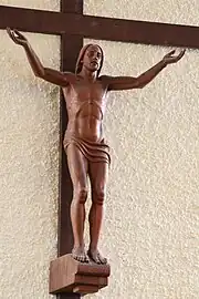 Cristo resucitado. Talla en madera de sipo. Parroquia San Francisco de Paula (San Francisquito), Santuchu, Bilbao, Vizcaya.