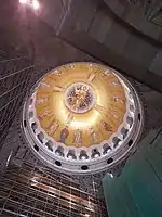 El mosaico más grande de la Ascensión de Jesús en el mundo cristiano que pesa 40 toneladas en la cúpula central de la  Catedral de San Sava en Belgrado