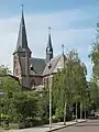 Driehuis, la iglesia: la Sint Engelmundskerk