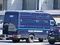 Vehículo blindado del Cuerpo de Policía Penitenciaria.