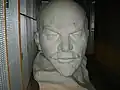 Cabeza de una estatua de Lenin en el sótano del museo.