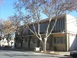 Vista del edificio Municipal de Chimbas