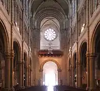 Nave, lado de la entrada