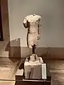 Una estatua con una inscripción fenicia en el Museo Nacional de Beirut