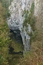 La vista al fondo del abismo del Puente Bajo
