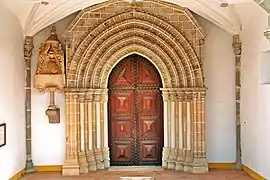 Portal ajimezado de la Sala Capitular