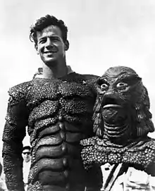 Ricou Browning con su traje de El monstruo de la laguna negra.