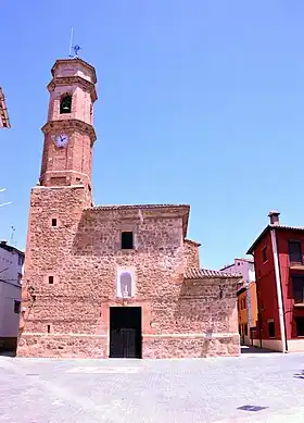 Vista frontal de la iglesia parroquial de Riodeva (Teruel), siglo&nbsp;XVIII (2017).