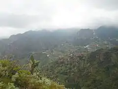 Roque Negro visto desde lo alto del Bco. Guardaz.