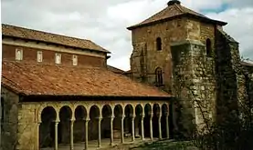 Monasterio de San Miguel de Escalada, arquitectura mozárabe (siglo&nbsp;X)