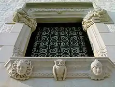 Ventana del Palacio Maricel en Sitges.