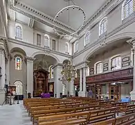 Interior de St George's Bloomsbury (1716-1731)