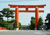 Torii o puerta tradicional japonesa. Banna-ji. Ashikaga, Togichi