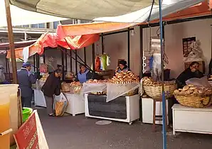 Vendedoras de pan del Mercado Central
