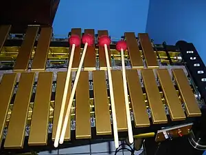 Juego de mazos típicos para vibráfono.